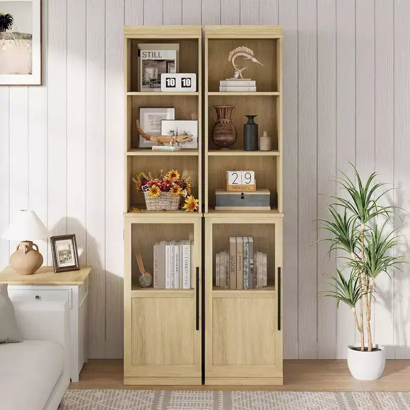 Armoire de rangement haute et étroite blanche/bois avec porte vitrée et étagères ouvertes, sur pied
