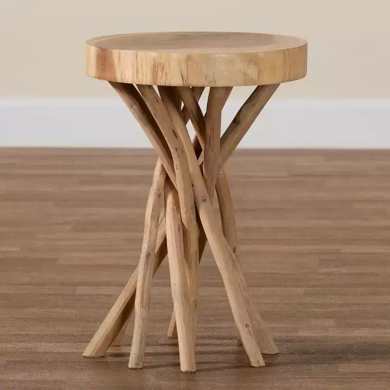 Table d'appoint ronde en teck naturel Liberte – Piètement bohème en forme de branche sculptée